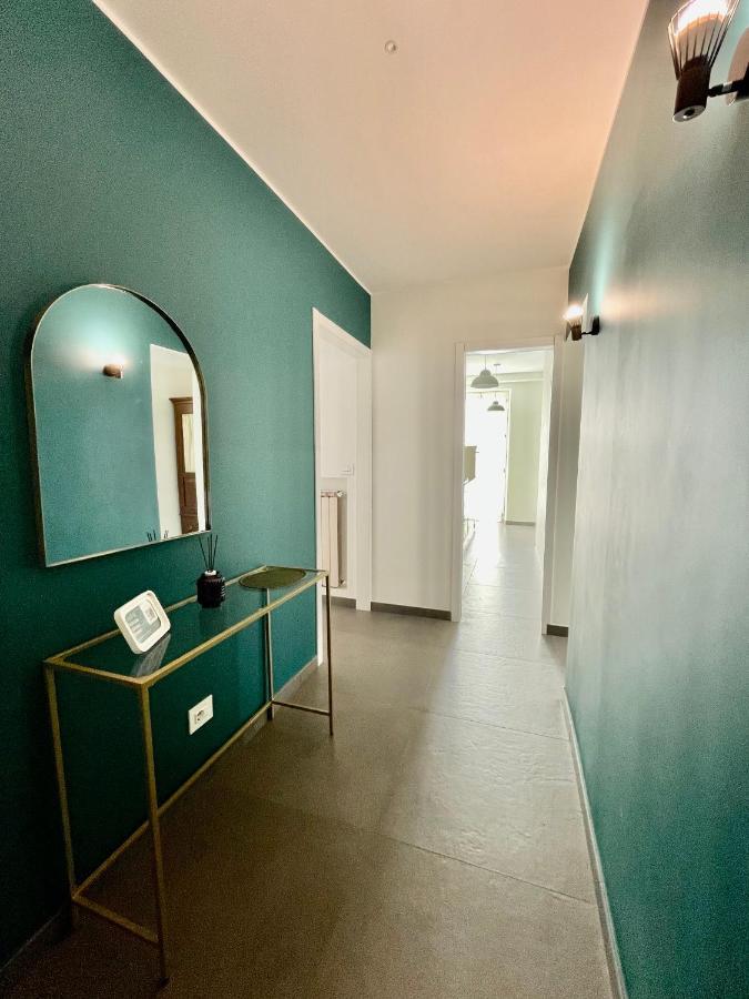 Privatehouseinrome Lägenhet Exteriör bild